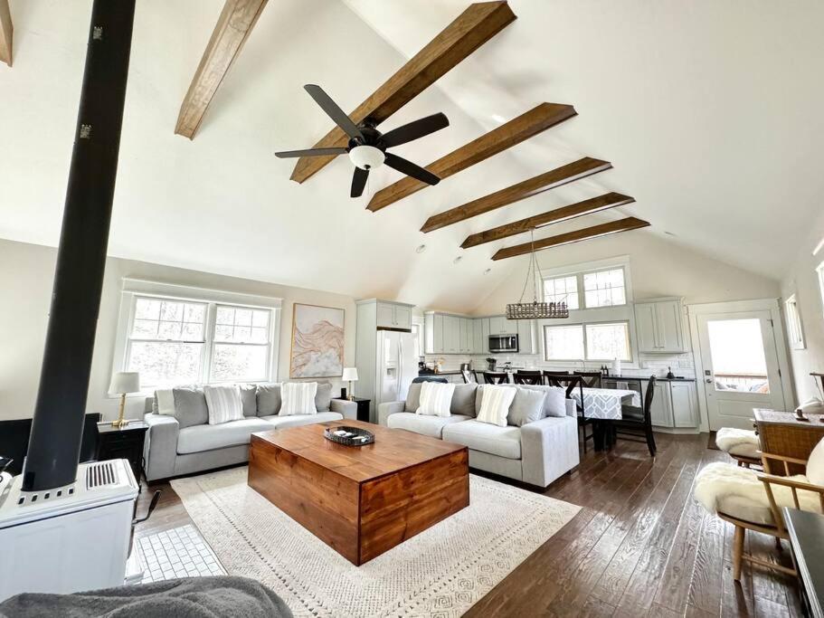 The Cove Retreat- Hot Tub/Screened Porch/Game Room Lake Lure Exteriér fotografie
